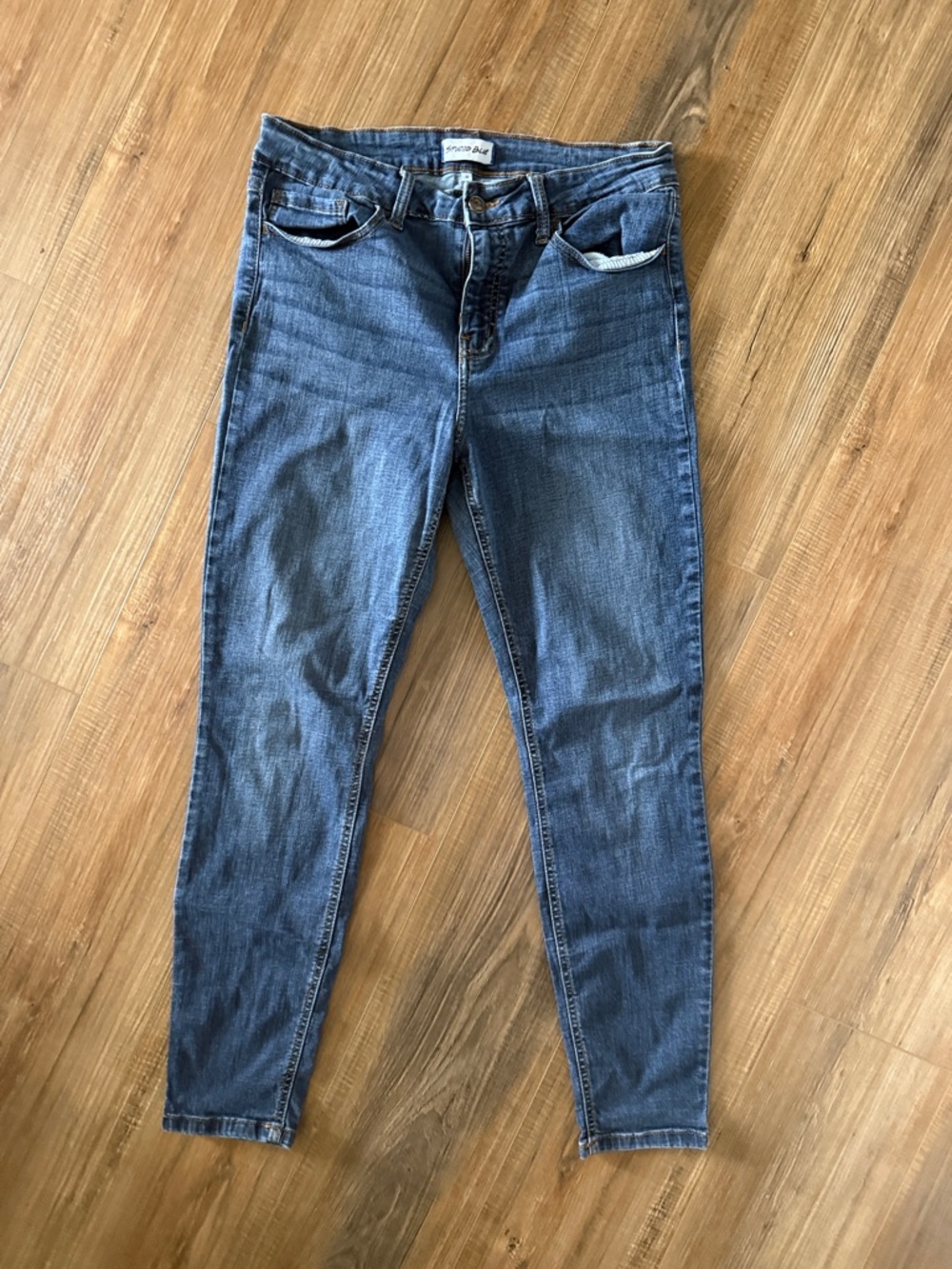 Slim Mid-Rise Blue Skinny Jeans